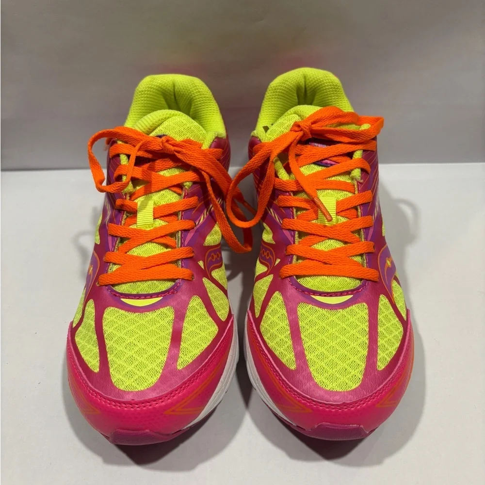 Saucony Kinvara 4 Women’s Size 5.5 Running Shoes Neon Pink Yellow Orange - Picture 4 of 8
